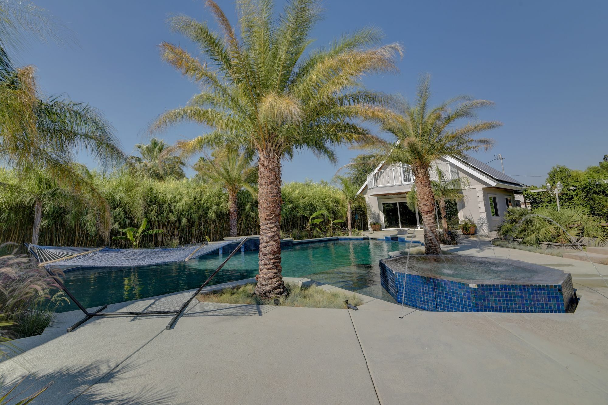 Sanctuary Pond And Pool Apartment Las Vegas Exterior photo